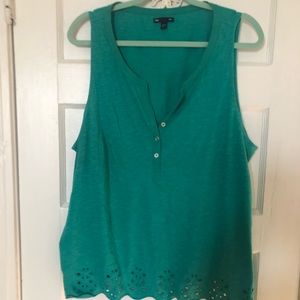 Gap Sleeveless Henley Style Top